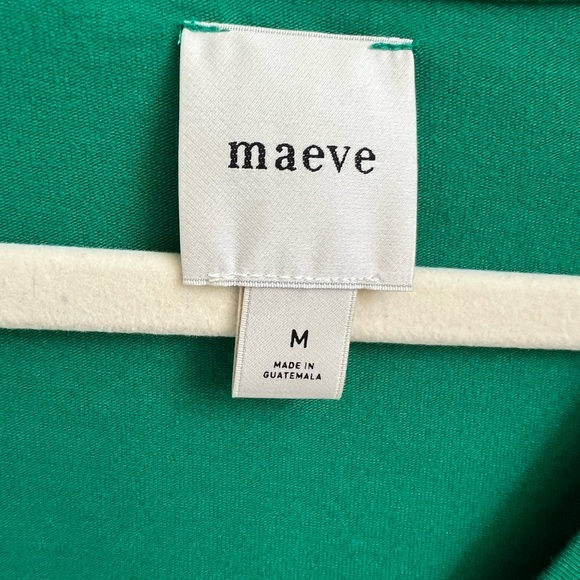 NWT new medium Anthropologie Maeve v neck tee shirt top embroidered golf green - Picture 8 of 17